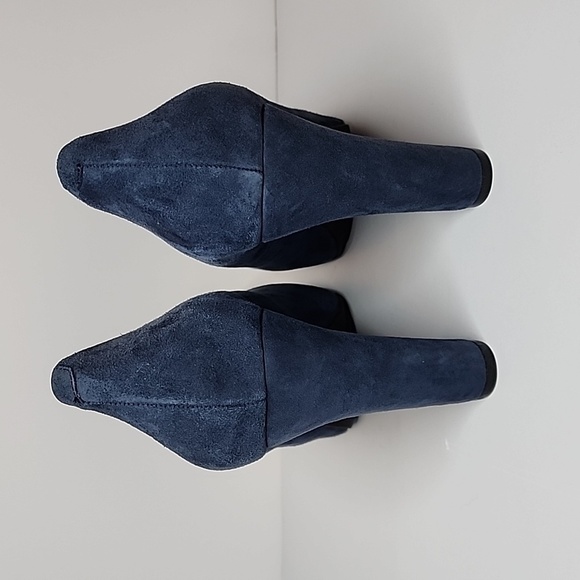 Me Too Leanna Blue Suede Hidden Platform Heels, Size 11 - Picture 4 of 7